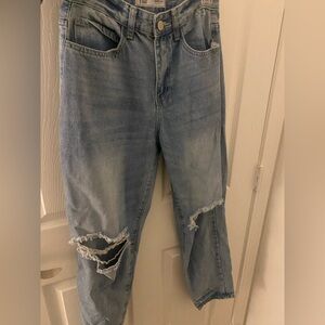 Loose Blue Ripped Jeans